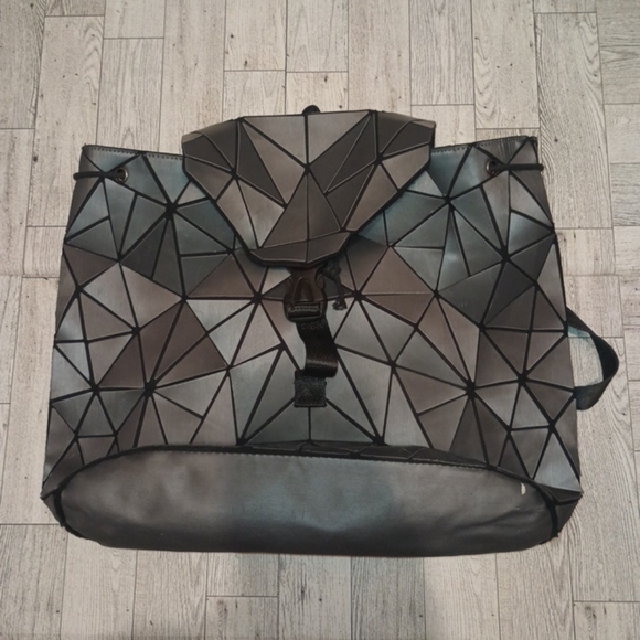 Geometric Slanted Triangle Backpack - Picture 4 of 10